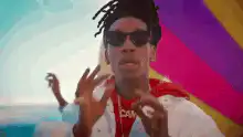 Wiz Khalifa dancing with hot air balloons