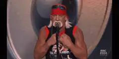 Hulk Hogan rips shirt at RNC 2024