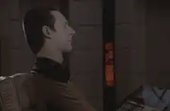 Data clapping in Star Trek