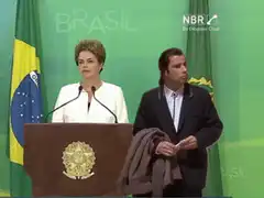 Dilma Rousseff and José Eduardo Cardozo at a press conference