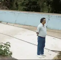 Pablo Escobar pregnant belly