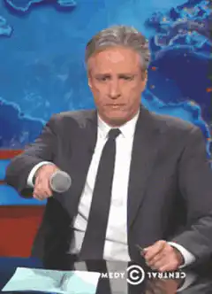 Jon Stewart drops microphone