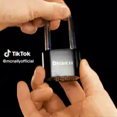 Disecu padlock opening trick