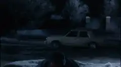 John McClane gets electrocuted by Christmas lights