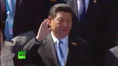 Xi Jinping waving