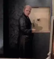 Hans Landa opens a safe