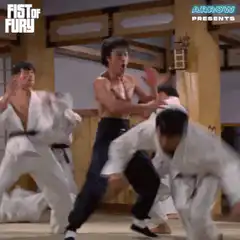 Bruce Lee fighting multiple karate students