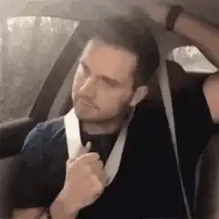 man strangles himself with seatbelt