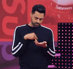 Man counting on fingers