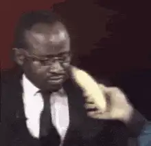 Paul Kagame banana sniffing meme