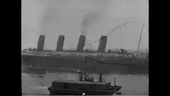 Titanic sinking first funnel