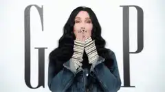 Björk shocked by GAP logo