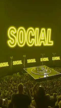 Social to Cringe concert sign