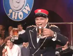 Jerry Lewis drinks two beers at once