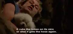 It rubs the lotion on its skin