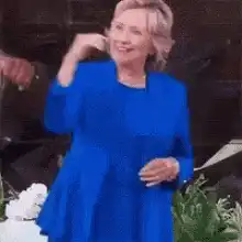 Hillary Clinton high-fives Ellen DeGeneres