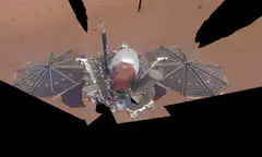 Mars rover with solar panels