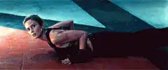 Emily Blunt doing pushups