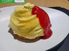 soft serve ice cream with ketchup