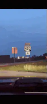 road sign glitching out