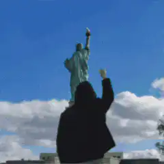 Statue of Liberty shoots laser beam