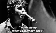 Billie Joe Armstrong singing Wake Me Up When September Ends