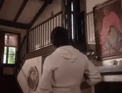 Ghostface turns around to reveal Billy Loomis