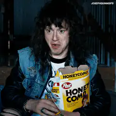 Cliff Burton eating Honey Comb cereal