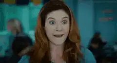 Woman with knife says I'll cut you