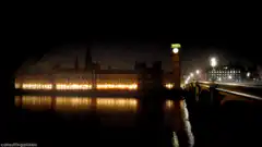 London Parliament lights flicker out