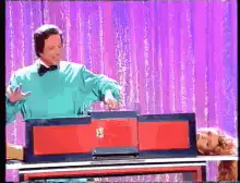 Magic trick with disappearing box