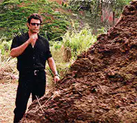 Arnold Schwarzenegger eating dirt