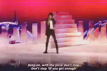 Michael Jackson Dancing on Stage