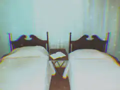 glitchy twin beds