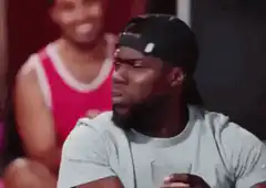 Kevin Hart you right reaction