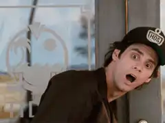 Jim Carrey as Ace Ventura shocked