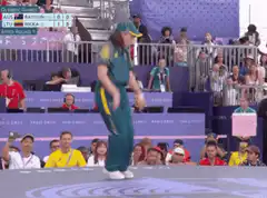 Australian archer dances on podium