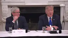 Trump calls Tim Cook Tim Zapple