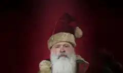 Santa Claus hat turns into nose