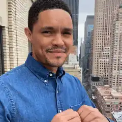 Trevor Noah heart hands