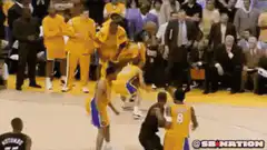 Kobe Bryant walks off court injured