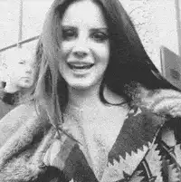Lana Del Rey blows a kiss