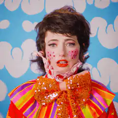Woman transforms into a creepy doll