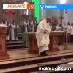 Pope slips and falls at altar