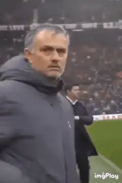 Jose Mourinho shushes the crowd