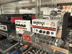 Music store equipment display