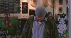Dude looks up and screams