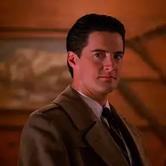 Agent Cooper gives a thumbs up