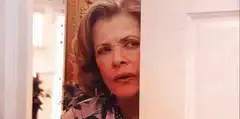 Candice Bergen peeking through door