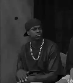 Kevin Hart looking skeptical and talking